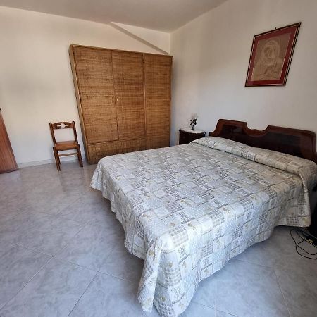 Villa Flora - With Sea View, 2 Minutes Walk To Beach Траппето Экстерьер фото